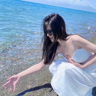 被争论的女人 封面